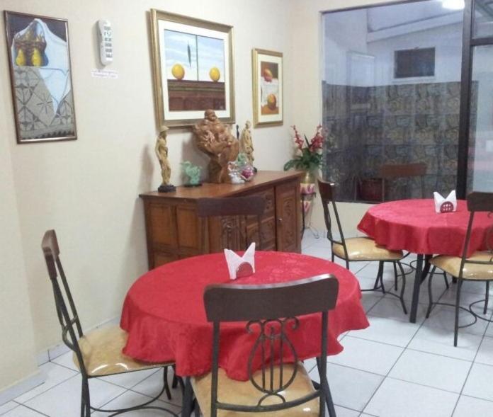 Hostal Casa Suiza Asuncion Kültér fotó